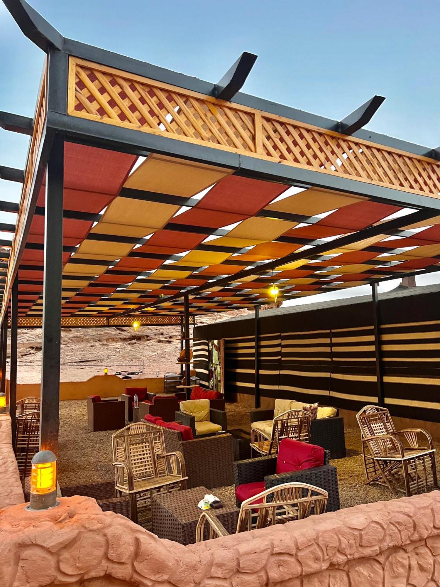 Star Camp & With Tor Hotel Wadi Rum Exterior foto