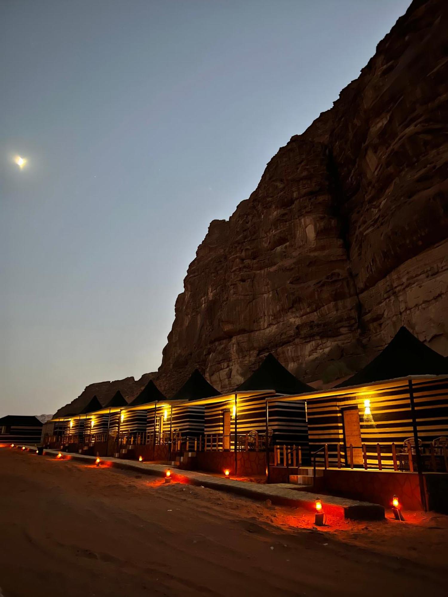 Star Camp & With Tor Hotel Wadi Rum Exterior foto