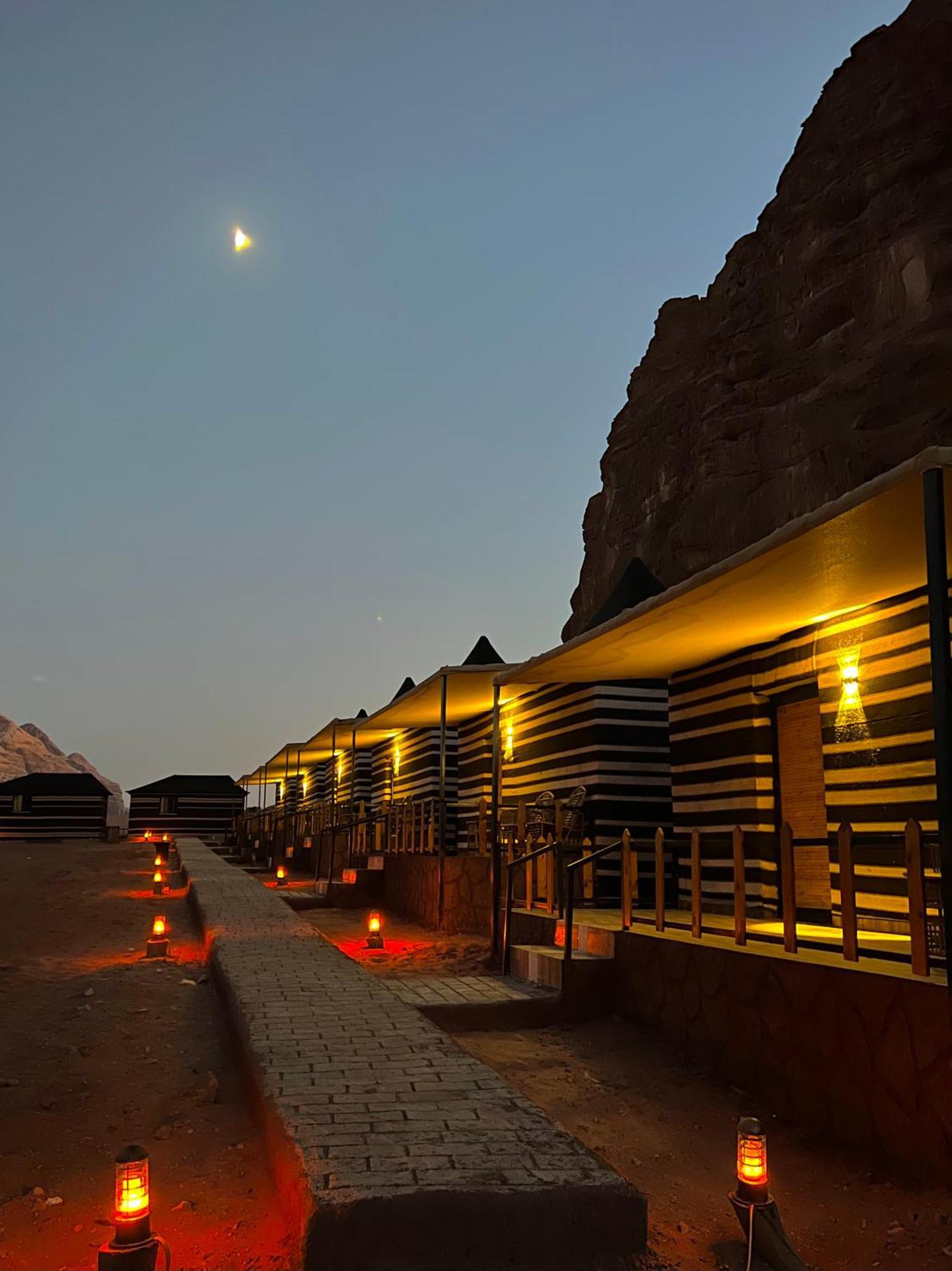 Star Camp & With Tor Hotel Wadi Rum Exterior foto