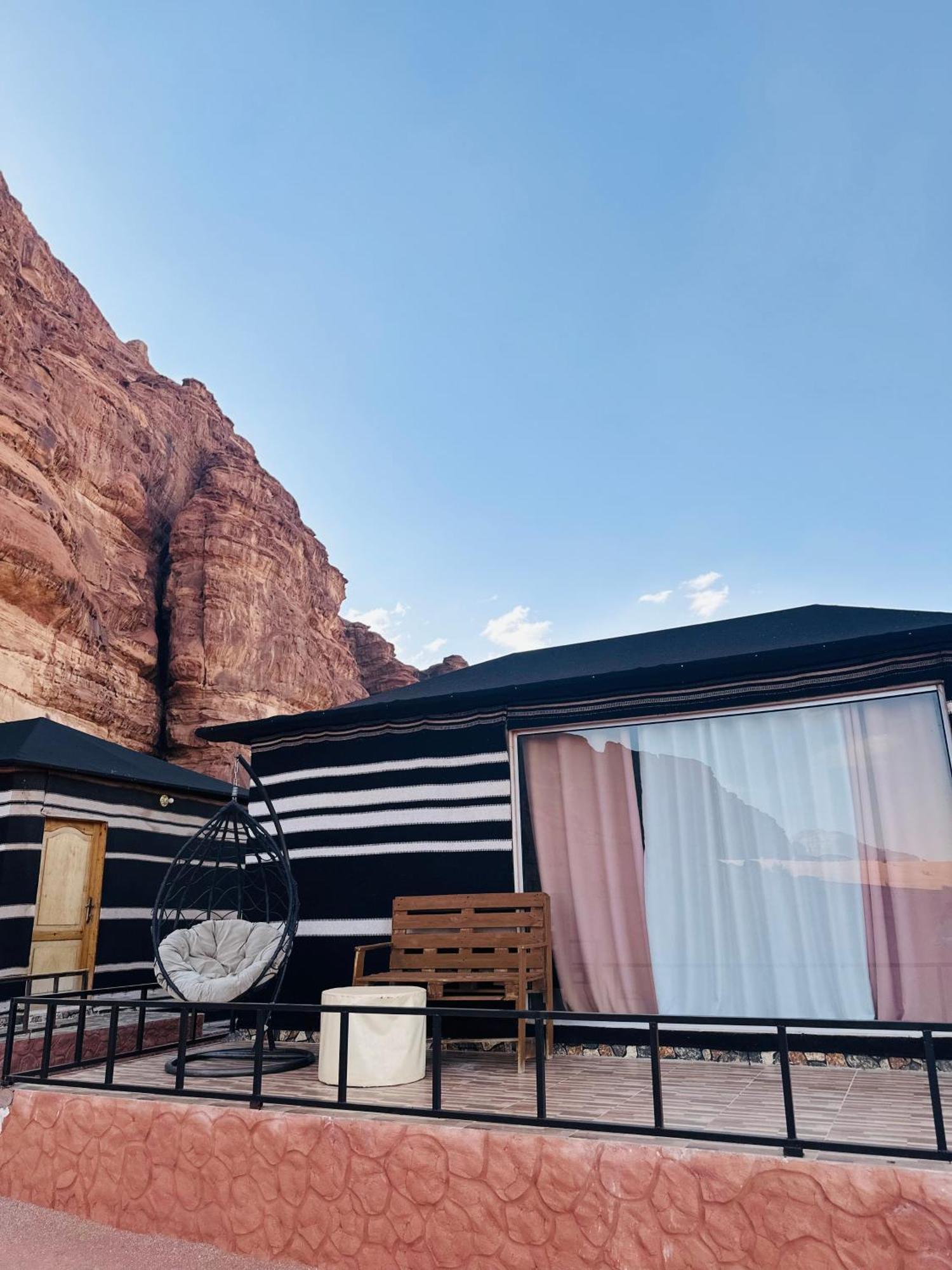 Star Camp & With Tor Hotel Wadi Rum Exterior foto