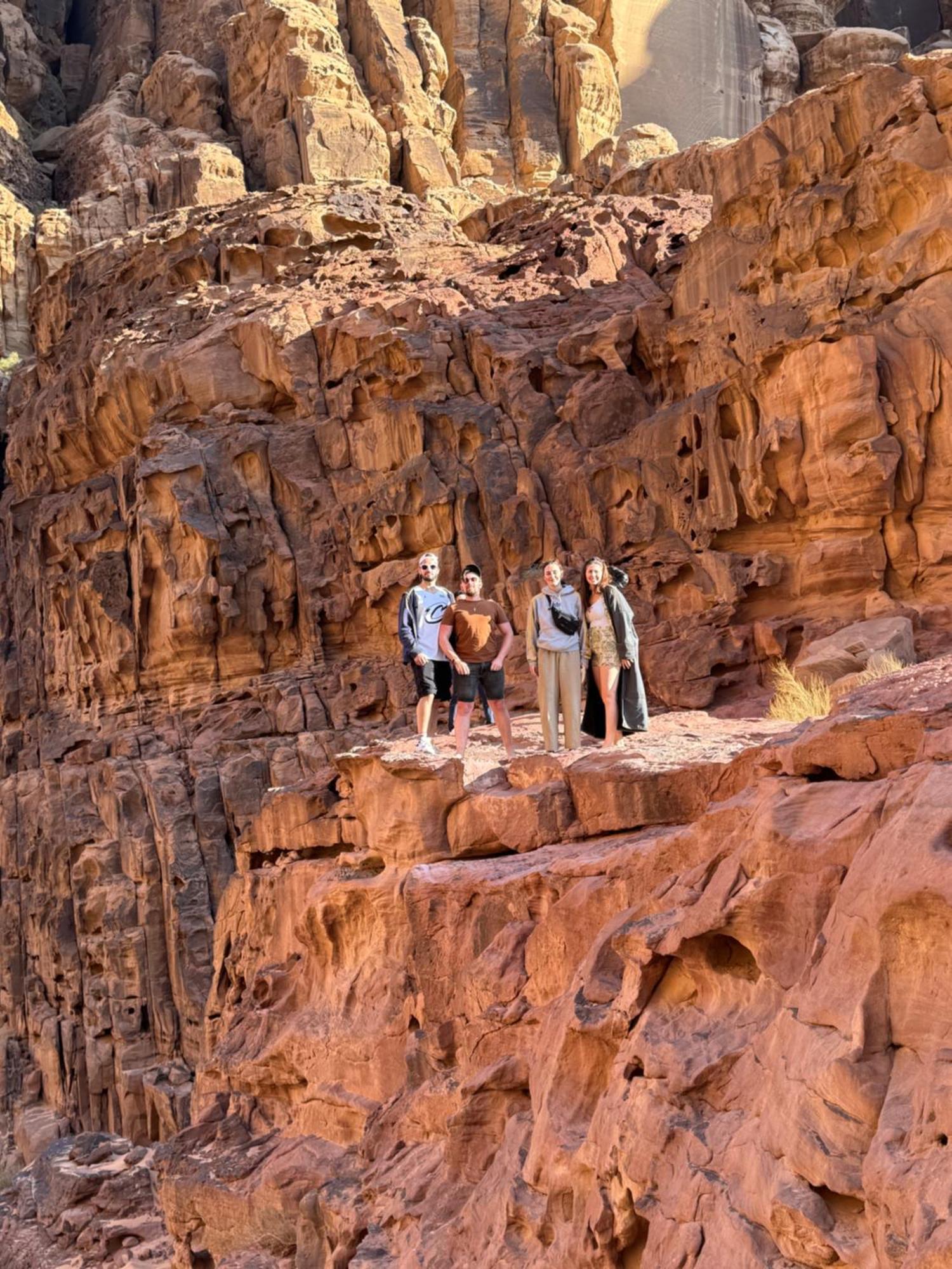 Star Camp & With Tor Hotel Wadi Rum Exterior foto