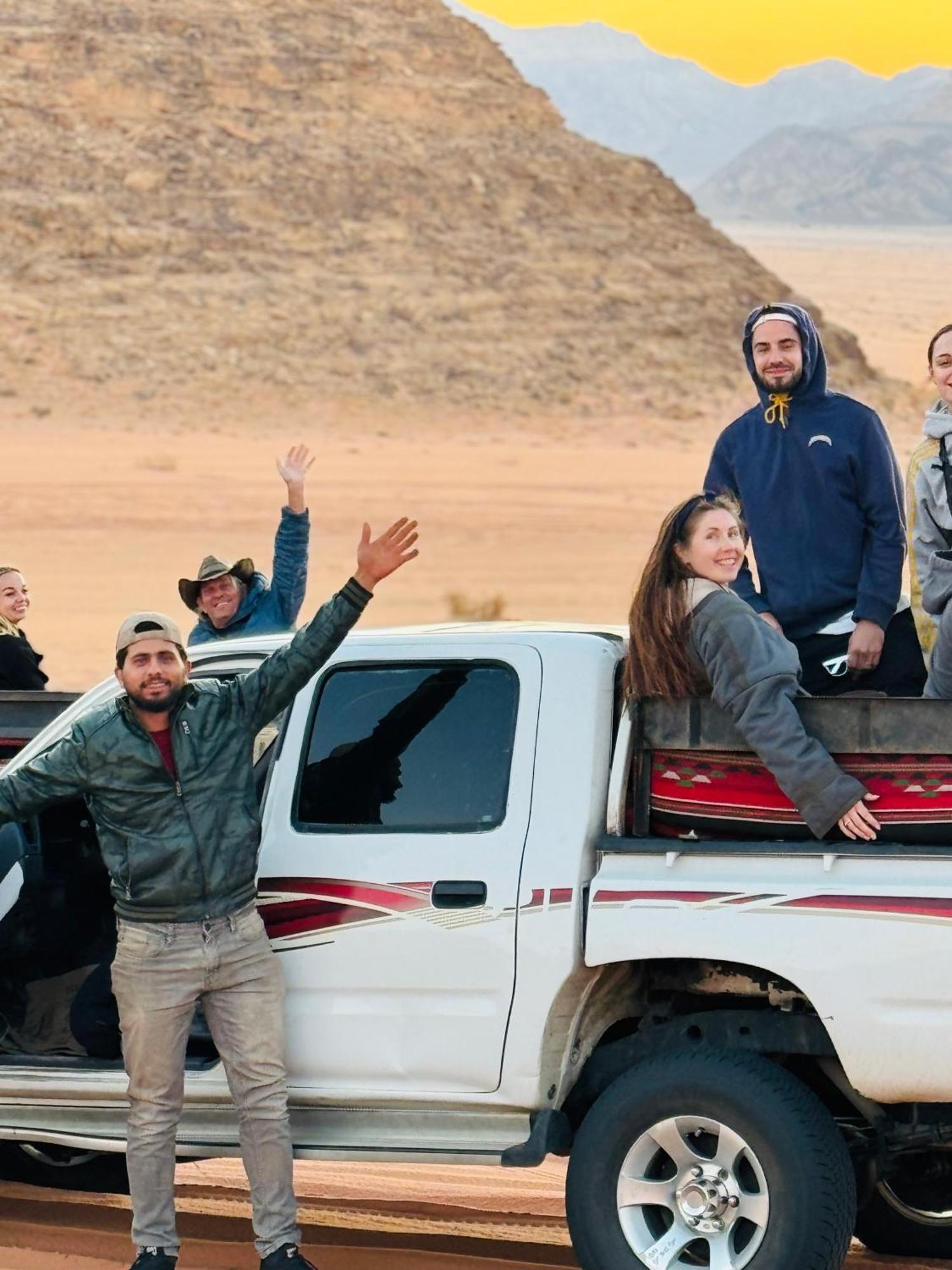Star Camp & With Tor Hotel Wadi Rum Exterior foto