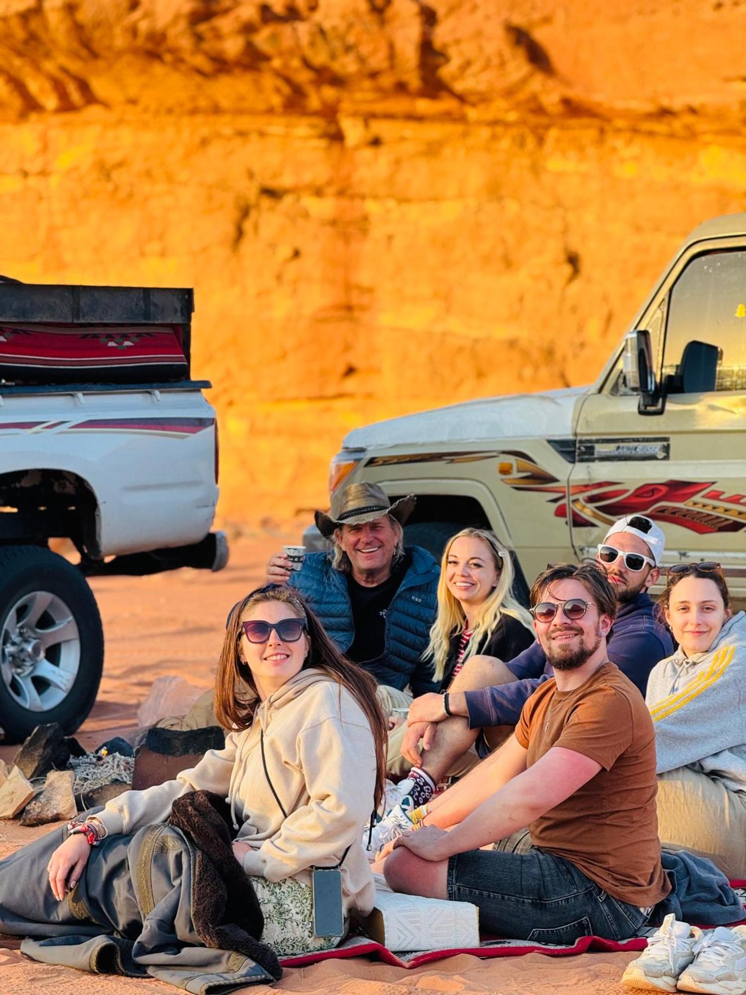 Star Camp & With Tor Hotel Wadi Rum Exterior foto